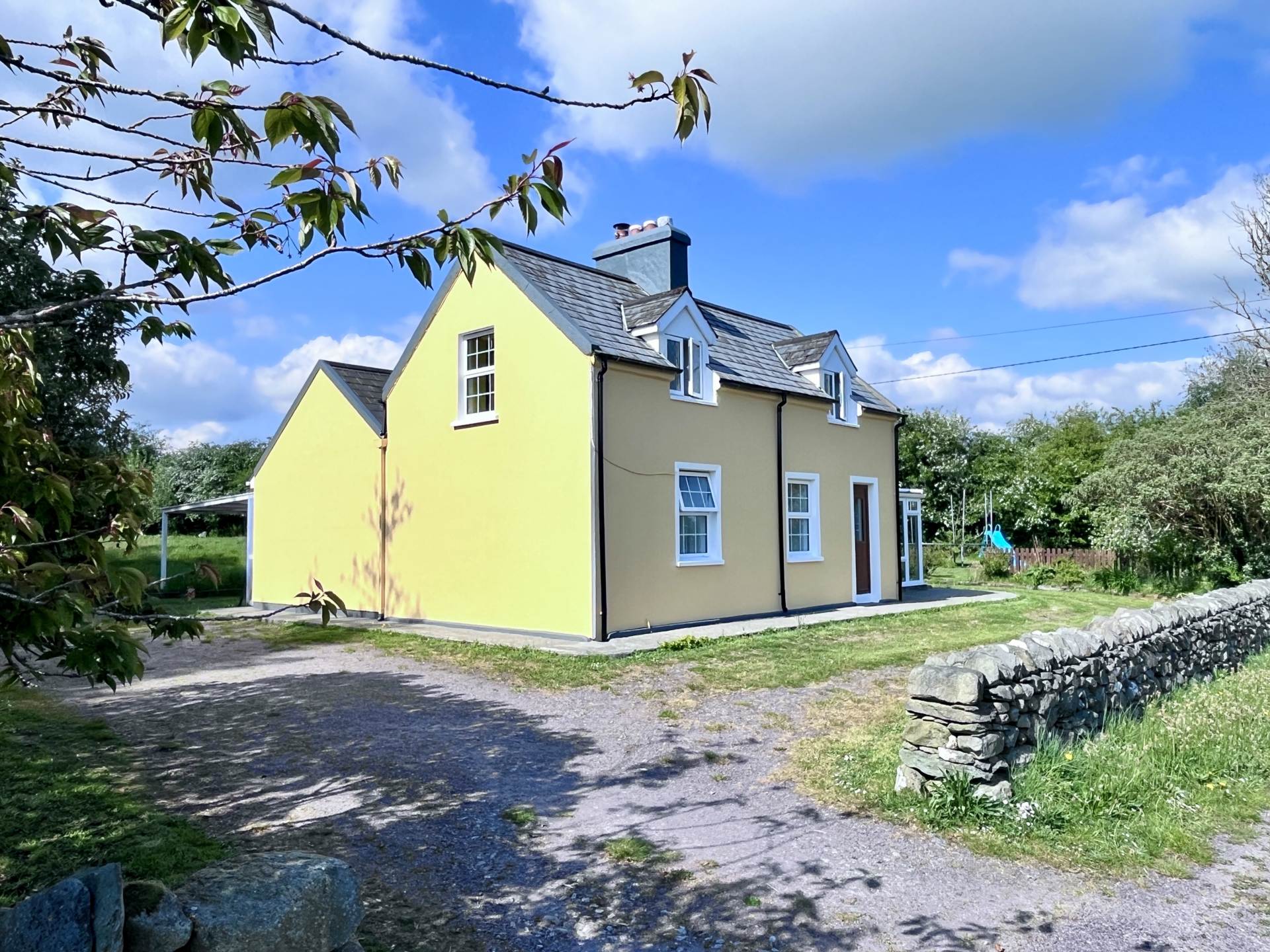 Knockawaddra, Rossmore, Clonakilty, Co. Cork P85 E278 Knockawaddra, Rossmore, Clonakilty, Co. Cork P85 E278