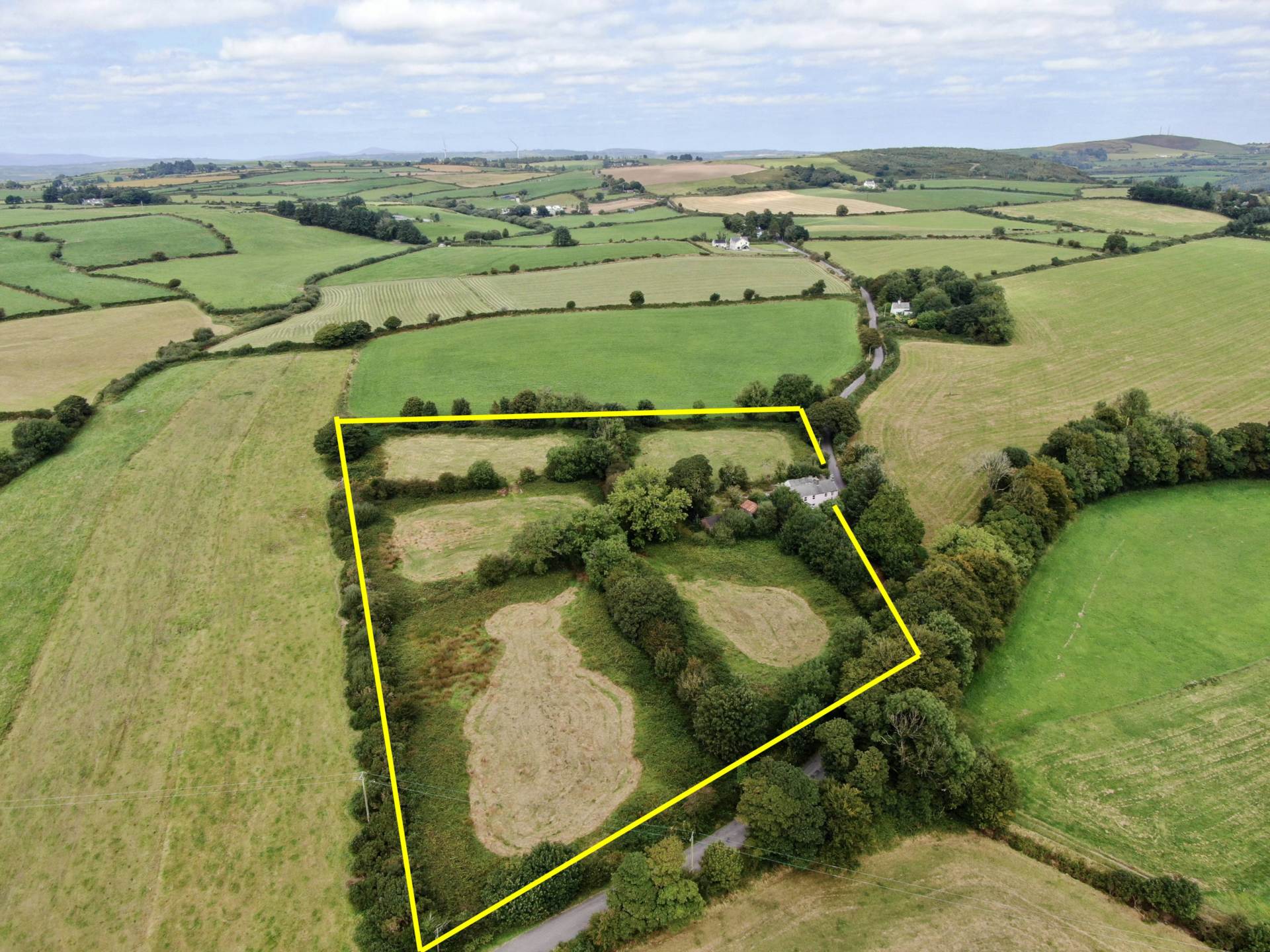 Caherkirky House, Rossmore, Clonakilty, Co. Cork P85 RX32 Caherkirky House, Rossmore, Clonakilty, Co. Cork P85 RX32