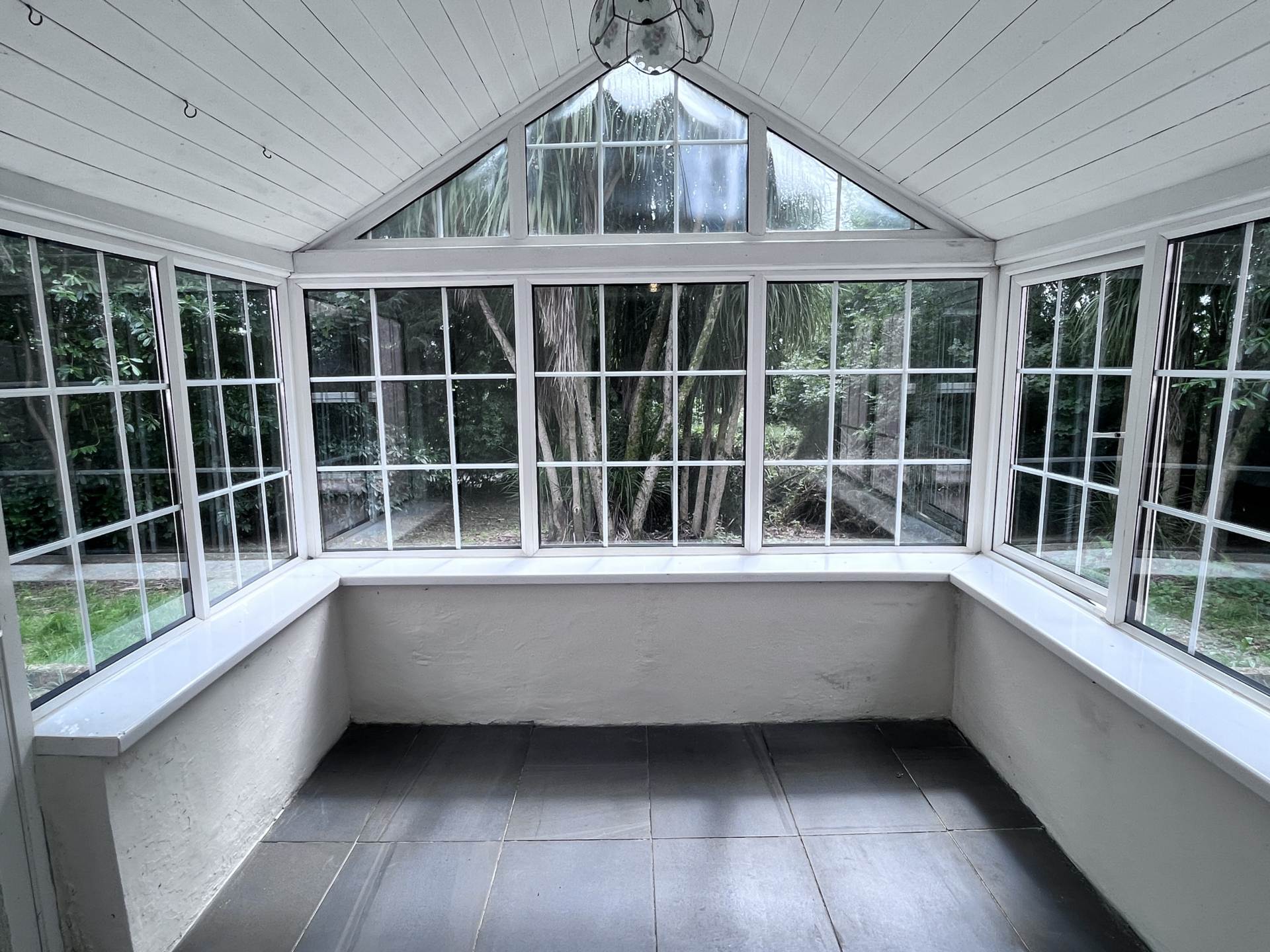 Caherkirky House, Rossmore, Clonakilty, Co. Cork P85 RX32 Caherkirky House, Rossmore, Clonakilty, Co. Cork P85 RX32