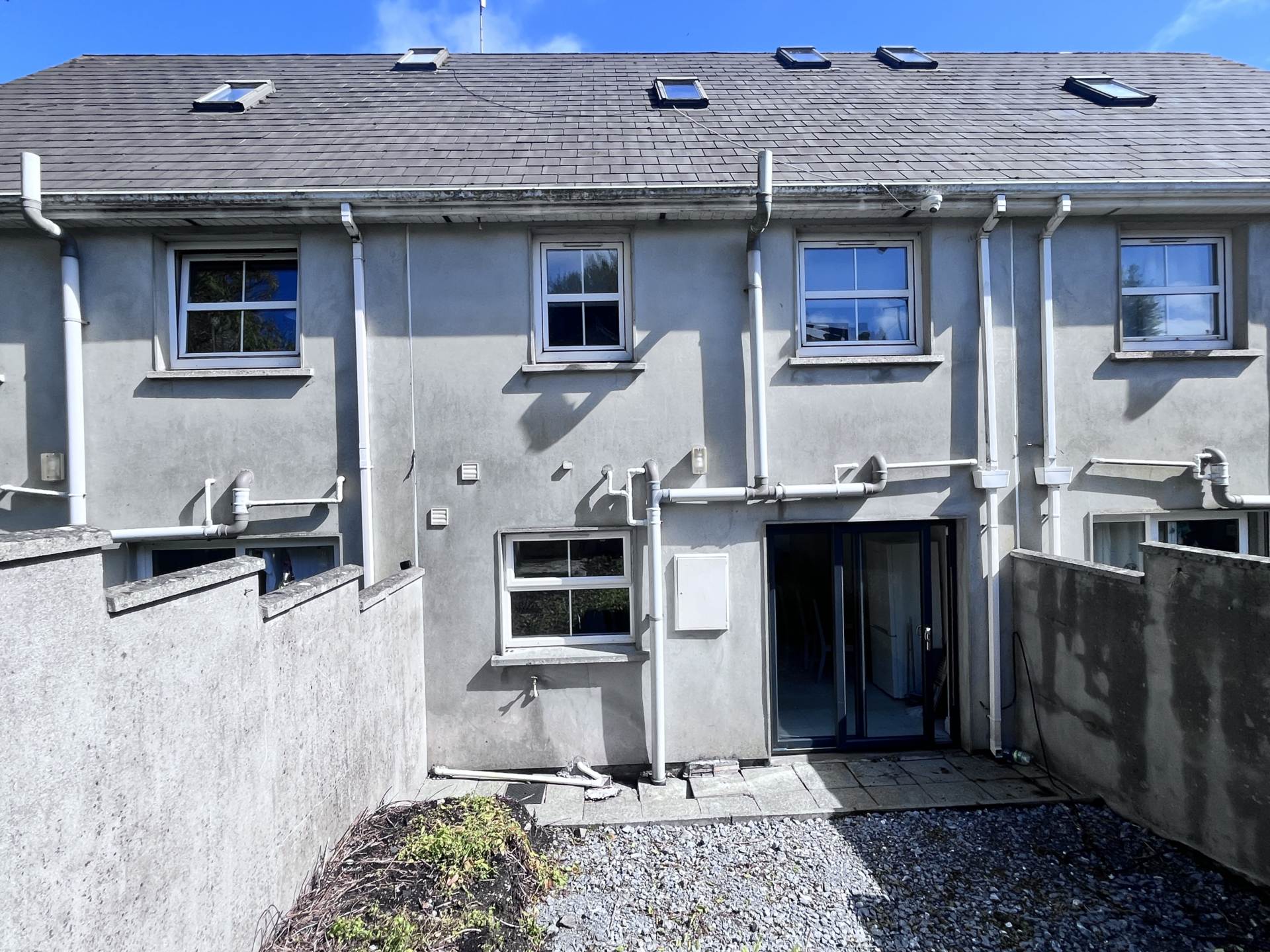 3 Laurel House, College Court, Clonakilty, Co. Cork P85 Y924 3 Laurel House, College Court, Clonakilty, Co. Cork P85 Y924