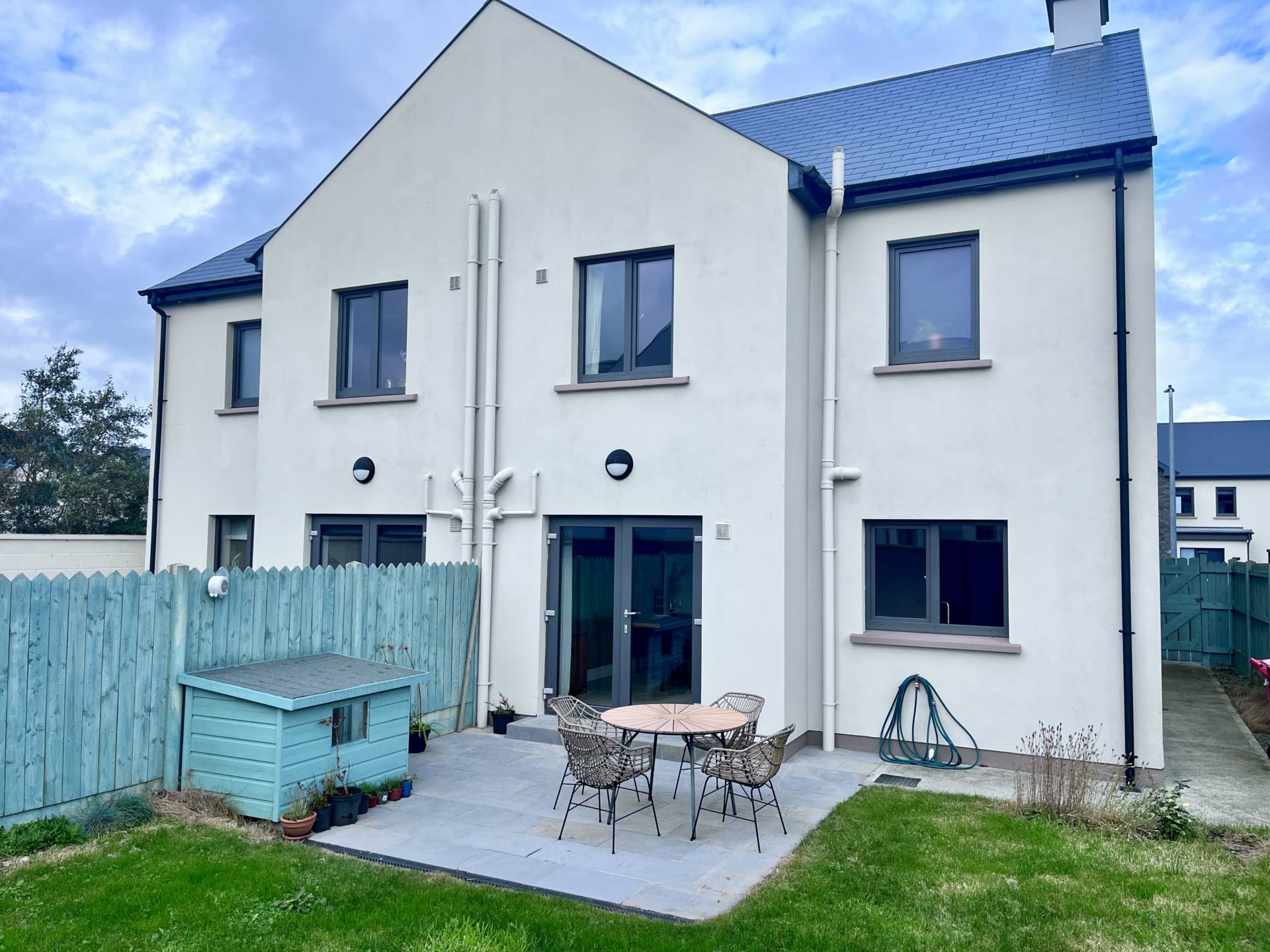 18 An Sruthan Beag, Clogheen, Clonakilty, Co. Cork  18 An Sruthan Beag, Clogheen, Clonakilty, Co. Cork