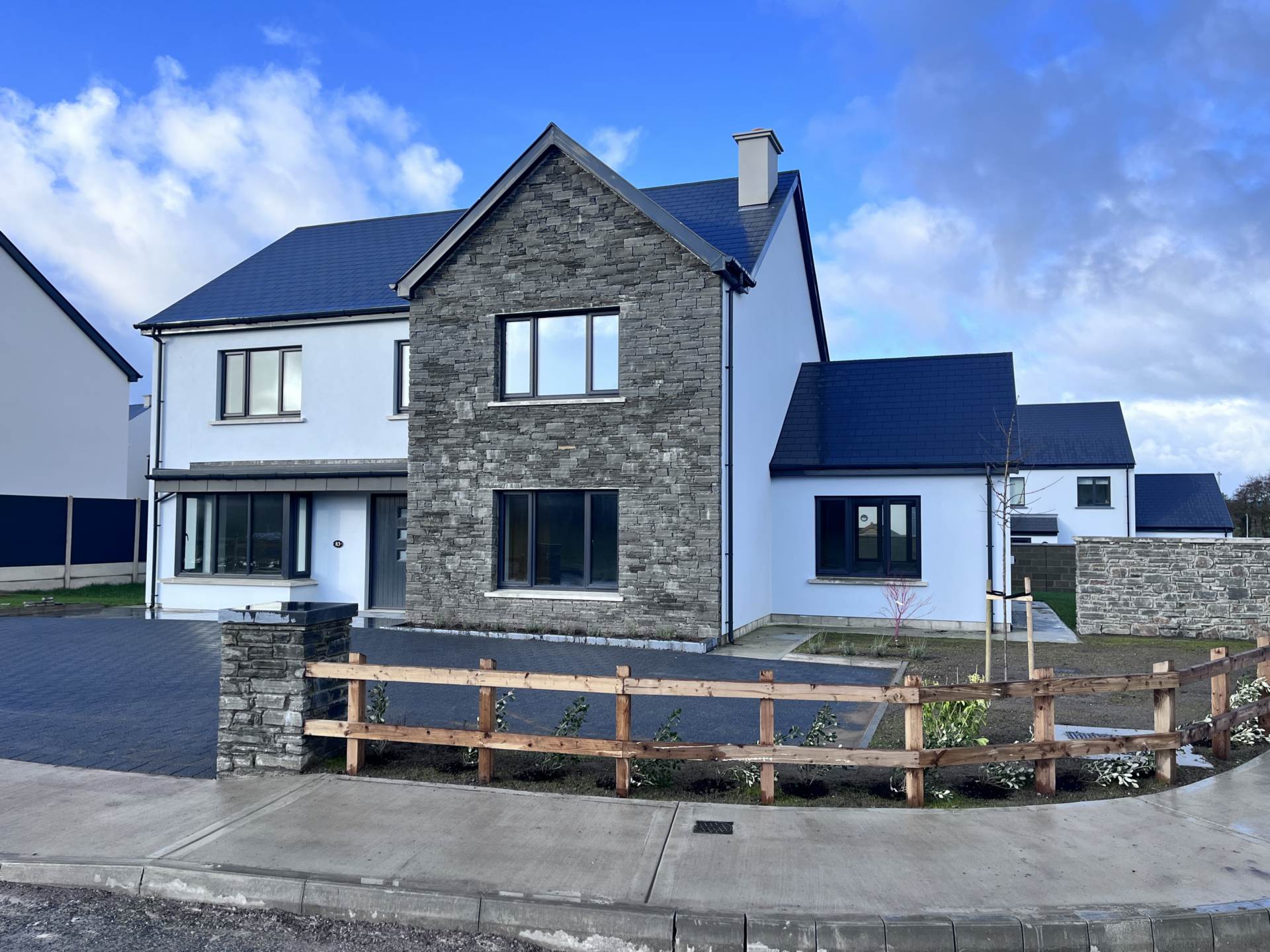 83 An Sruthan Beag, Clogheen, Clonakilty P85 YC86