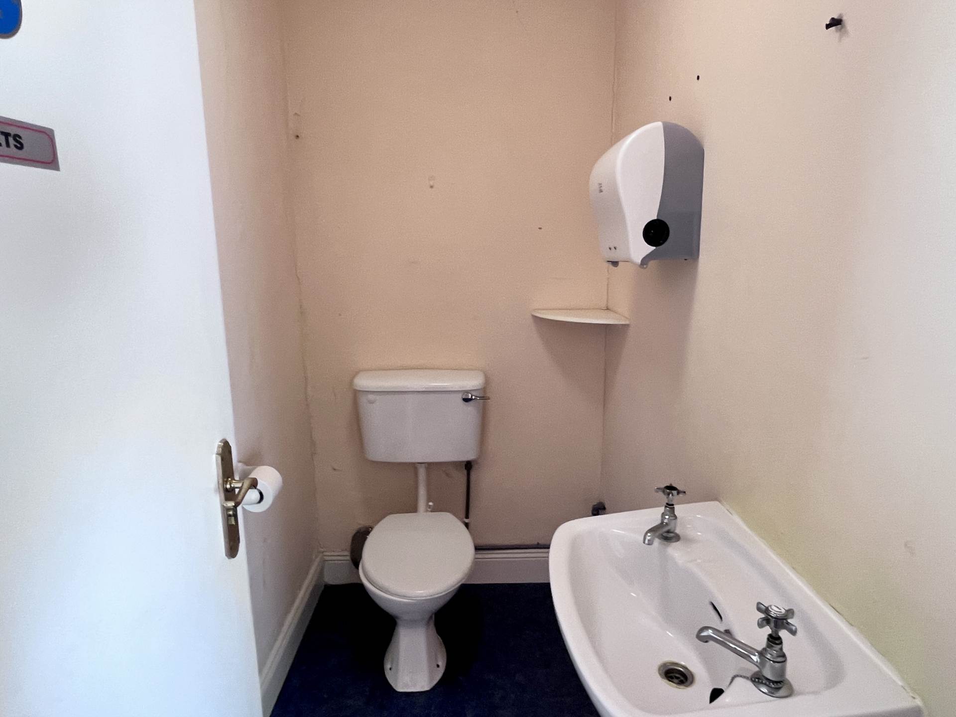 12 Emmet Square, Clonakilty, Co. Cork P85 D312