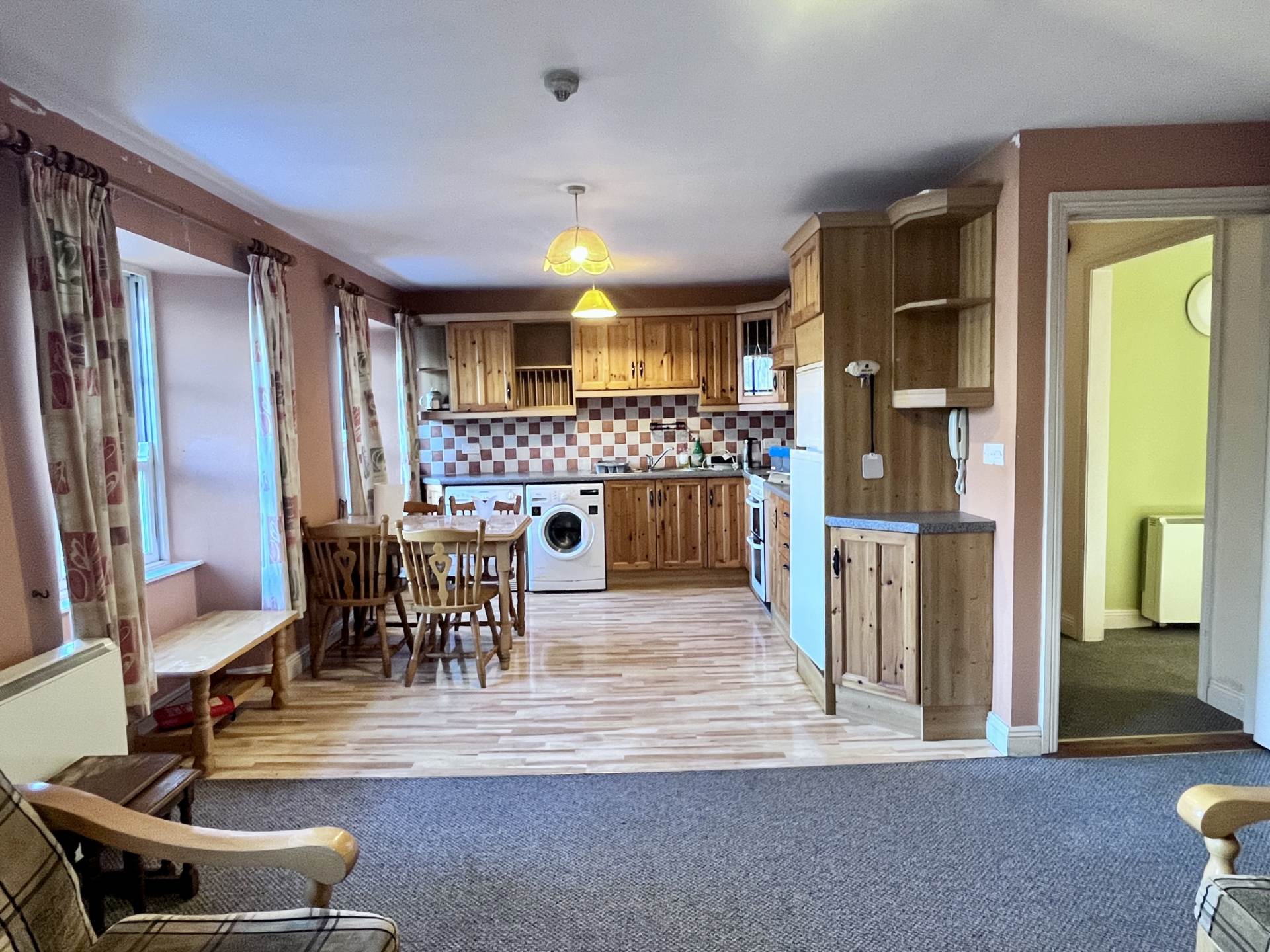 12 Emmet Square, Clonakilty, Co. Cork P85 D312