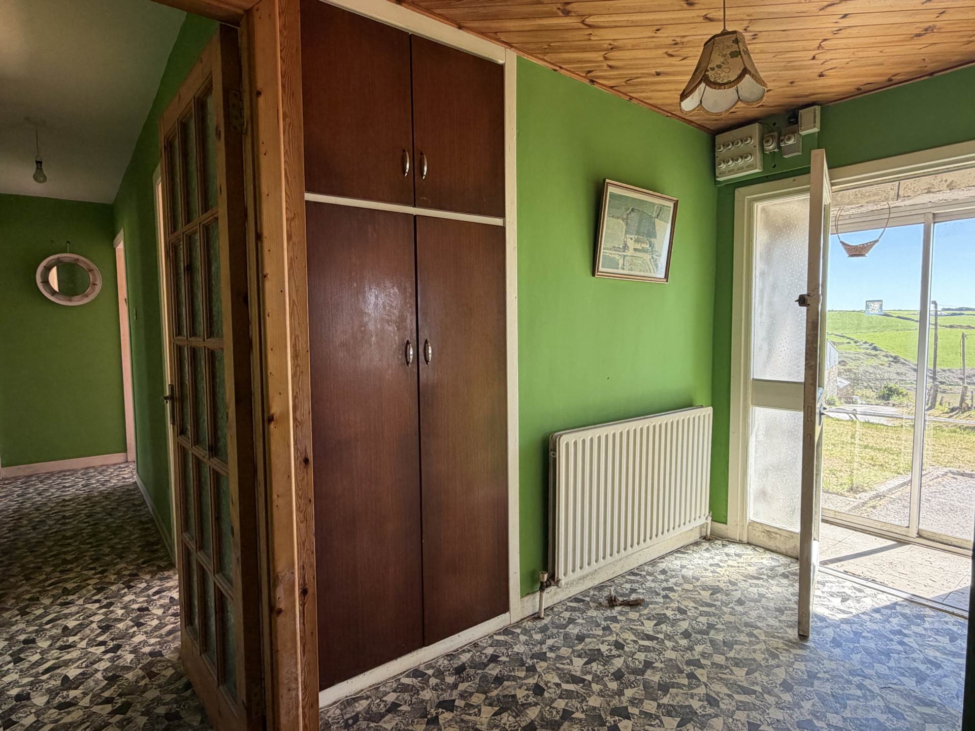 Gahanive, Castlefreke, Near Red Strand, Rosscarbery, Co. Cork P85 V309