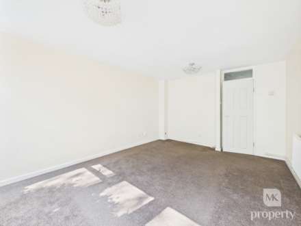 Porthleven Place, Fishermead, Image 8
