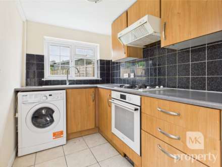 Victoria Road, Fenny Stratford, Image 4