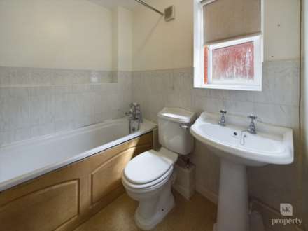 Angora Close, Shenley Brook End, Image 15