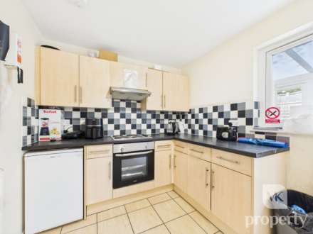 Wisley Avenue, Bradwell Common, Image 7