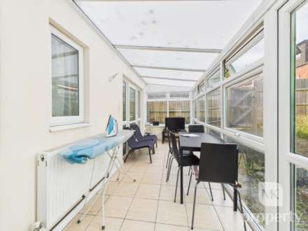 Wisley Avenue, Bradwell Common, Image 9