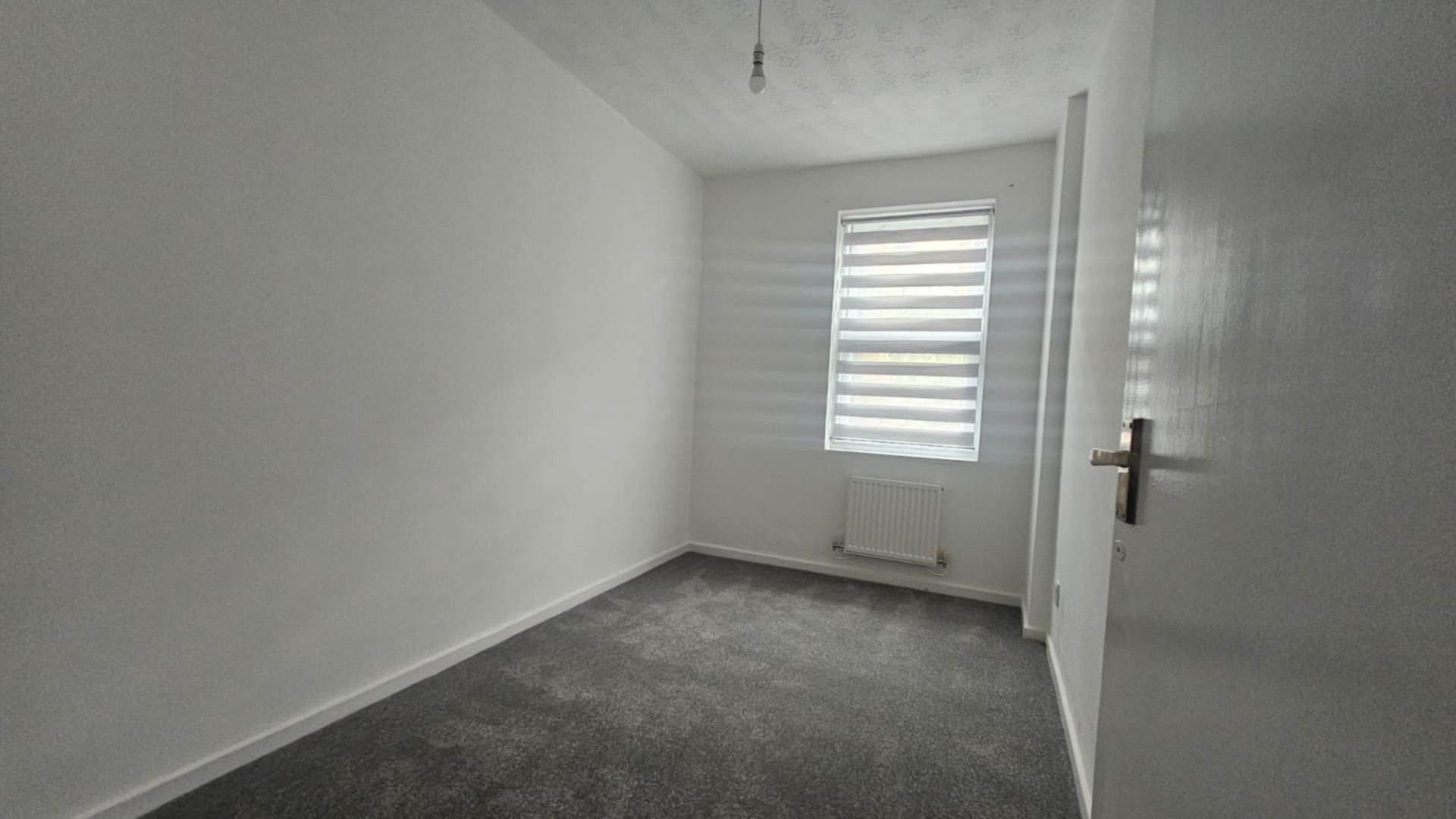North Row, Milton Keynes, Image 9