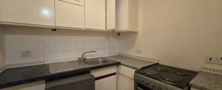 North Ninth Street, Central Milton Keynes, Image 3