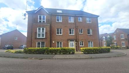 Cable Crescent, Woburn Sands, Image 2