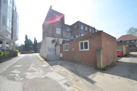 Queensway, Bletchley, Image 8