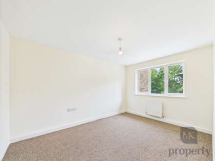 Buckland Drive, Netherfield, Image 6