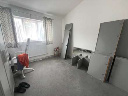 Crowthorp, Northampton, Image 10