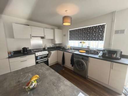 Crowthorp, Northampton, Image 6
