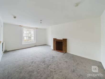 St. Johns Terrace, Newport Pagnell, Image 6