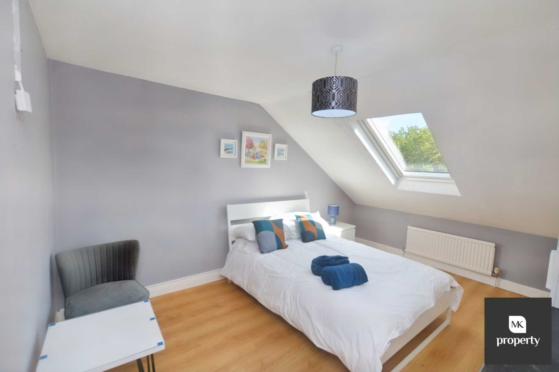 South Ninth Street, Central Milton Keynes, Image 1