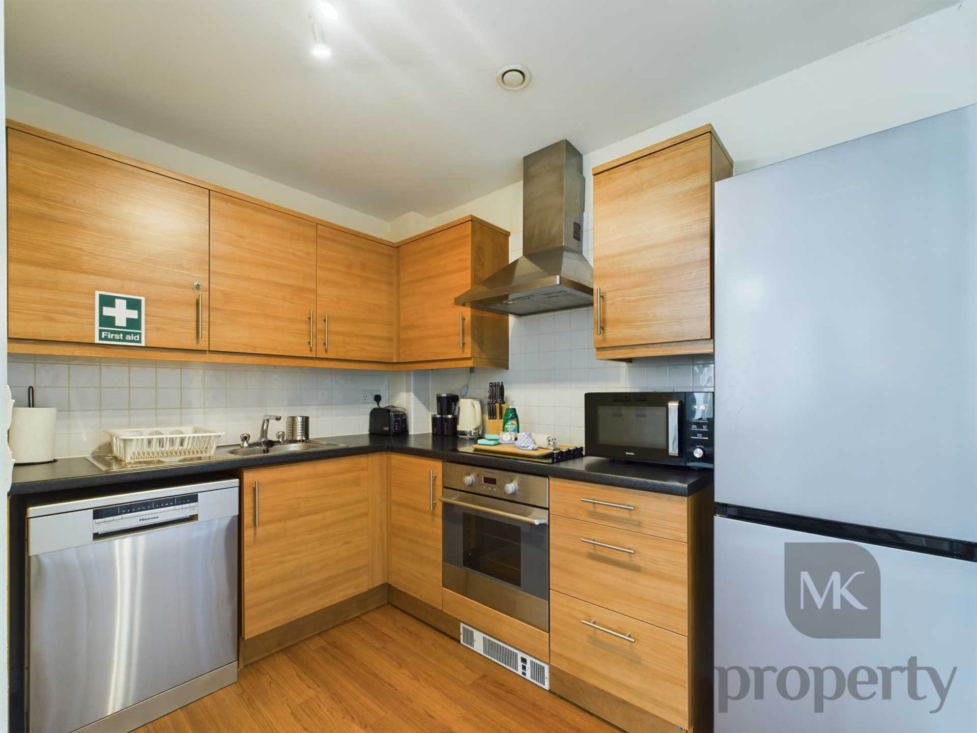 Rillaton Walk, Central Milton Keynes, Image 4