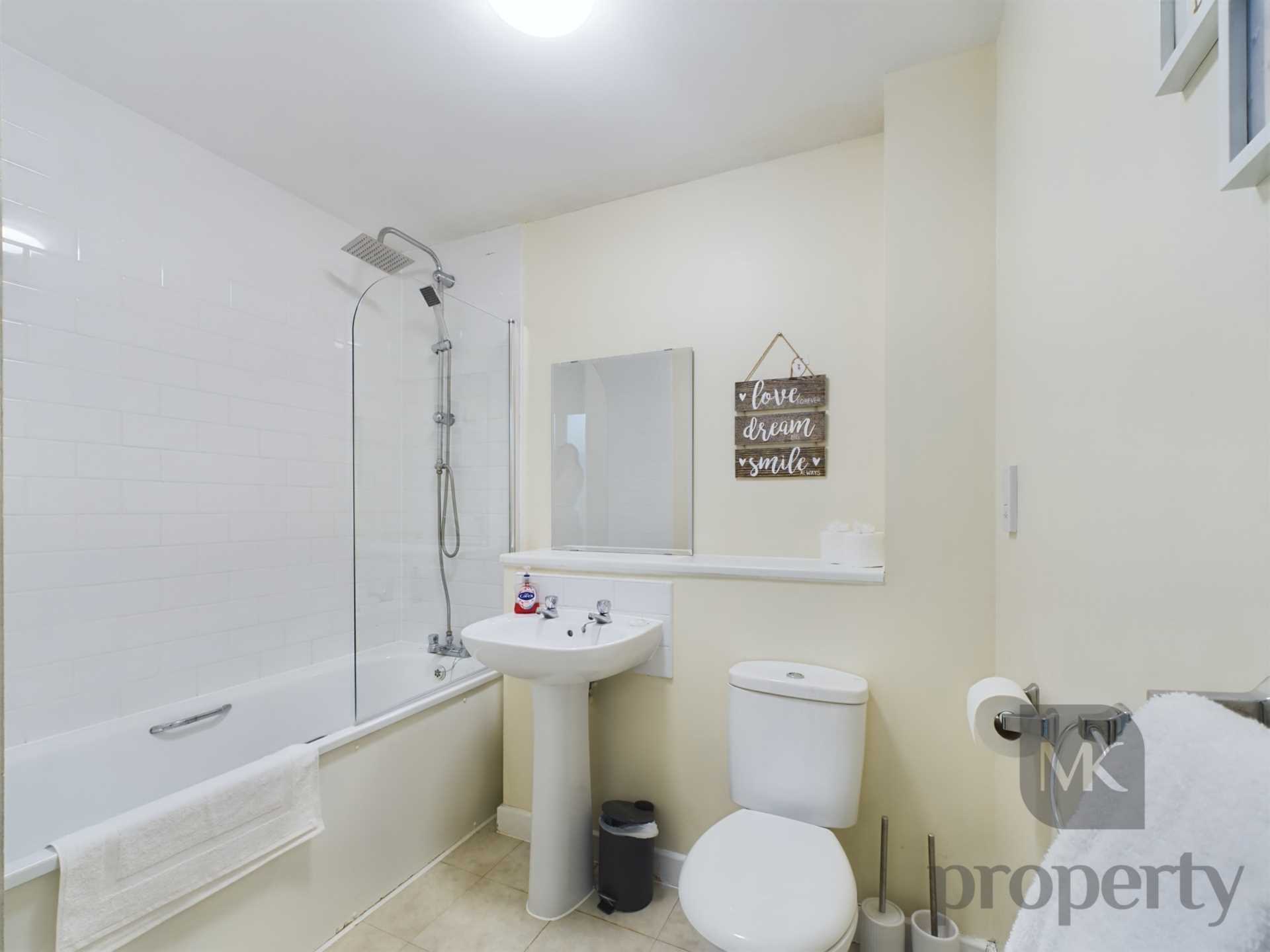 Rillaton Walk, Central Milton Keynes, Image 6