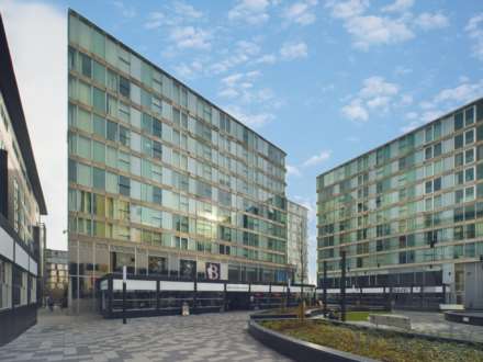 Rillaton Walk, Central Milton Keynes, Image 1