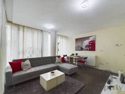 Rillaton Walk, Central Milton Keynes, Image 3