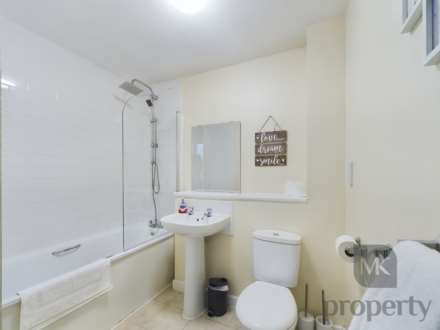 Rillaton Walk, Central Milton Keynes, Image 6