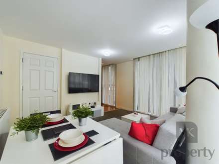 Rillaton Walk, Central Milton Keynes, Image 8