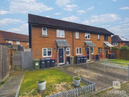 Property For Sale Khasiaberry, Walnut Tree, Milton Keynes