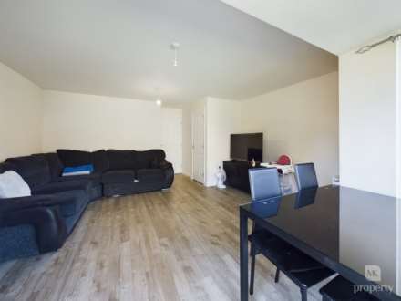 Bolebec Avenue, Eagle Farm South, Image 5