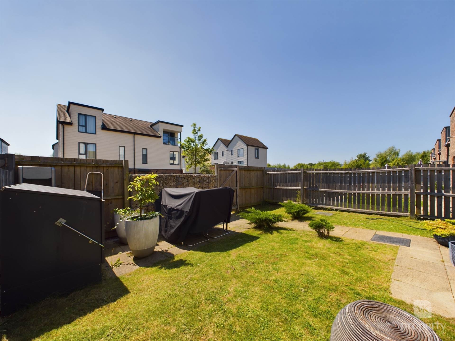 Countess Way, Broughton, Milton Keynes, Image 19