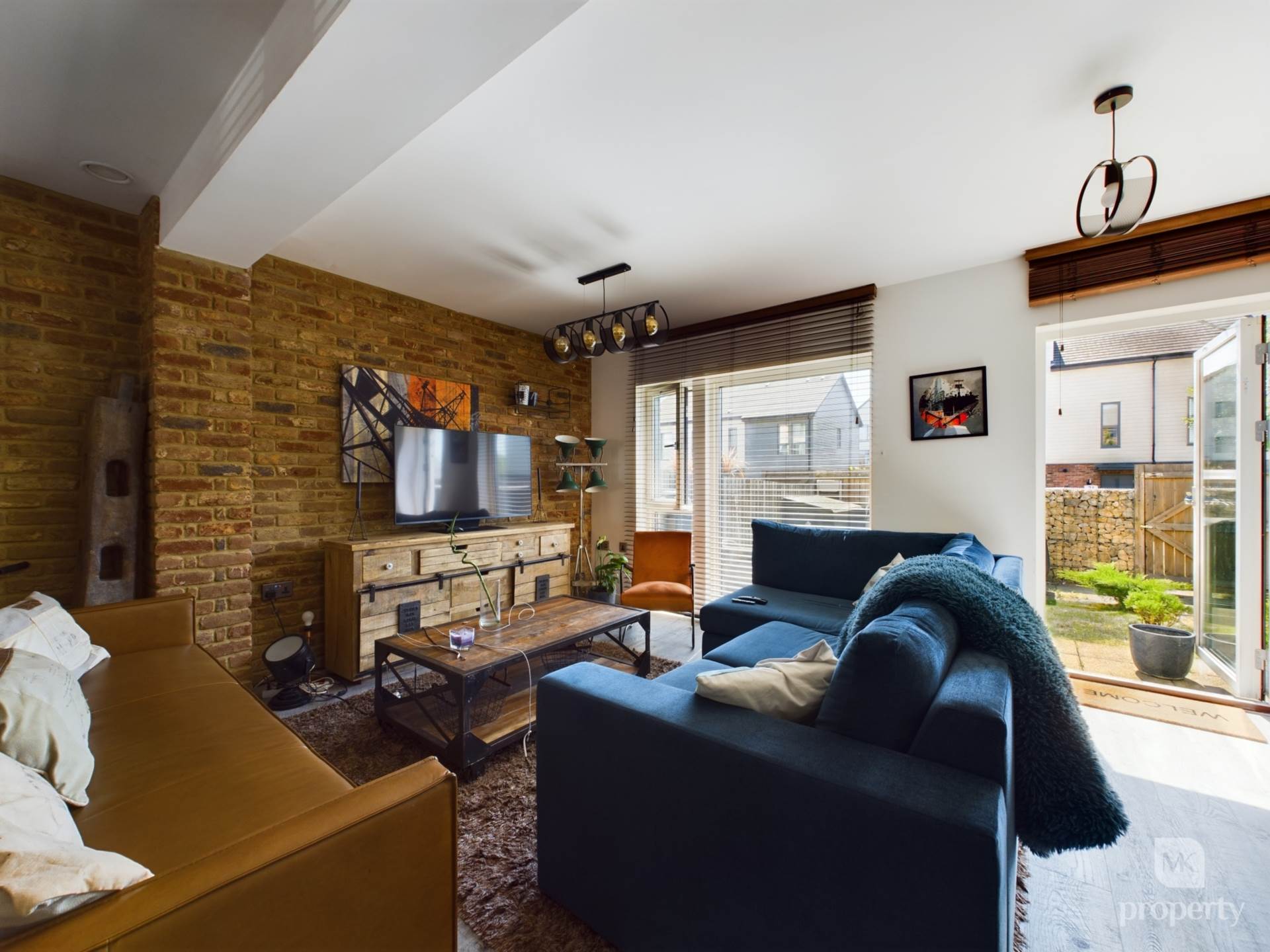 Countess Way, Broughton, Milton Keynes, Image 3
