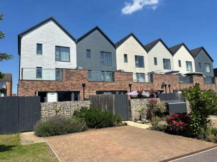 Countess Way, Broughton, Milton Keynes, Image 20