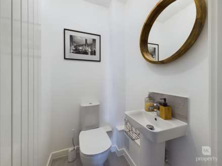 Countess Way, Broughton, Milton Keynes, Image 8