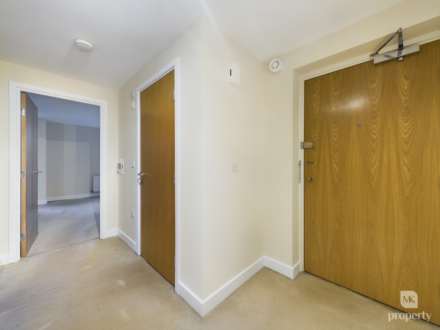Sapphire House, Milton Keynes, Image 10