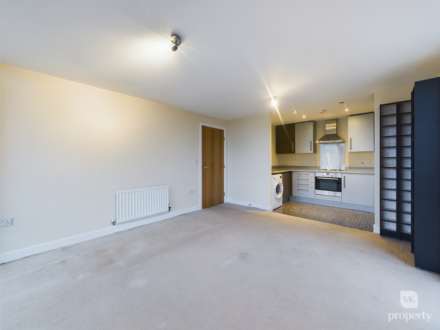 Sapphire House, Milton Keynes, Image 4