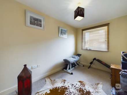 Grove Corner, Redhouse Park, Image 14