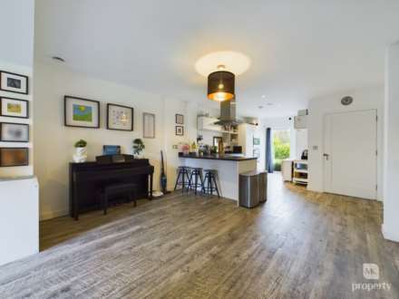 Hesselby View, Broughton, Image 10