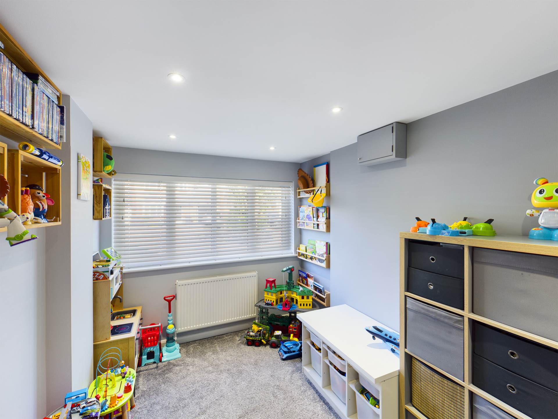 Warneford Way, Leighton Buzzard, Image 12