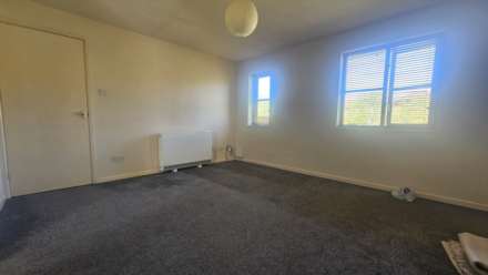 Fortuna Court, Milton Keynes, Image 4