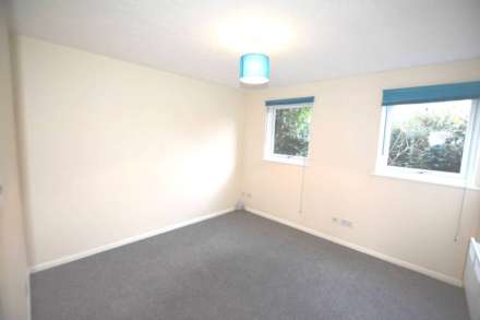 Spearmint Close, Walnut Tree, Image 3