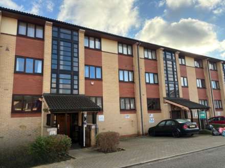2 Bedroom Apartment, Boycott Avenue, Oldbrook