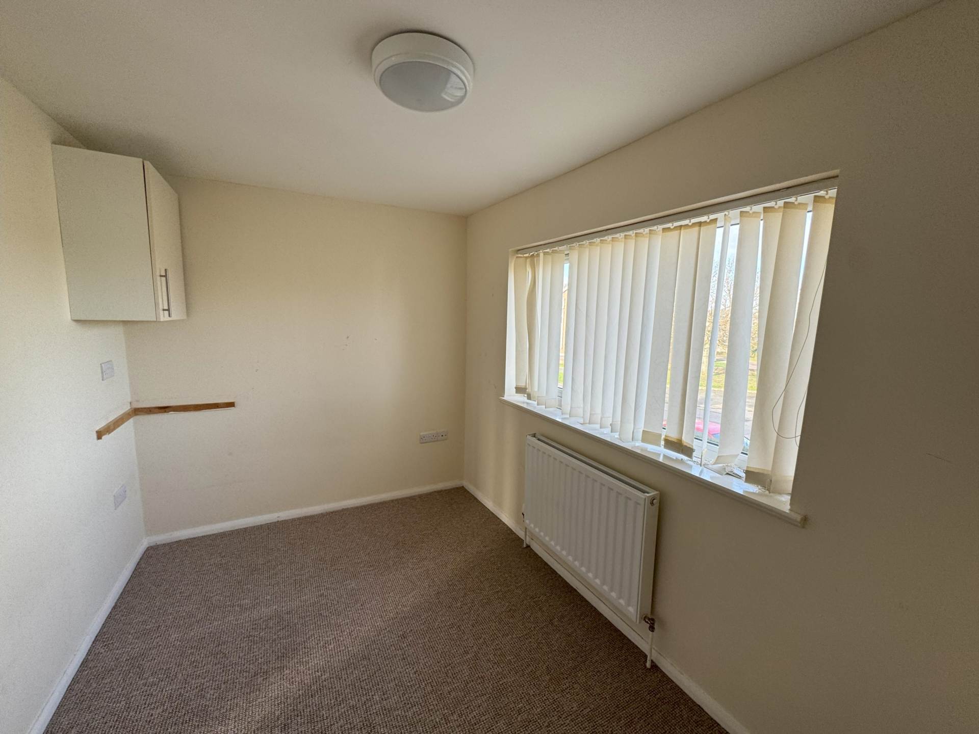 Beanfield Avenue, Little Oakley, Image 10