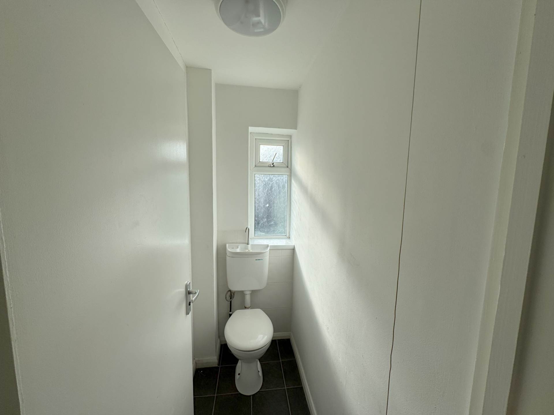 Beanfield Avenue, Little Oakley, Image 7