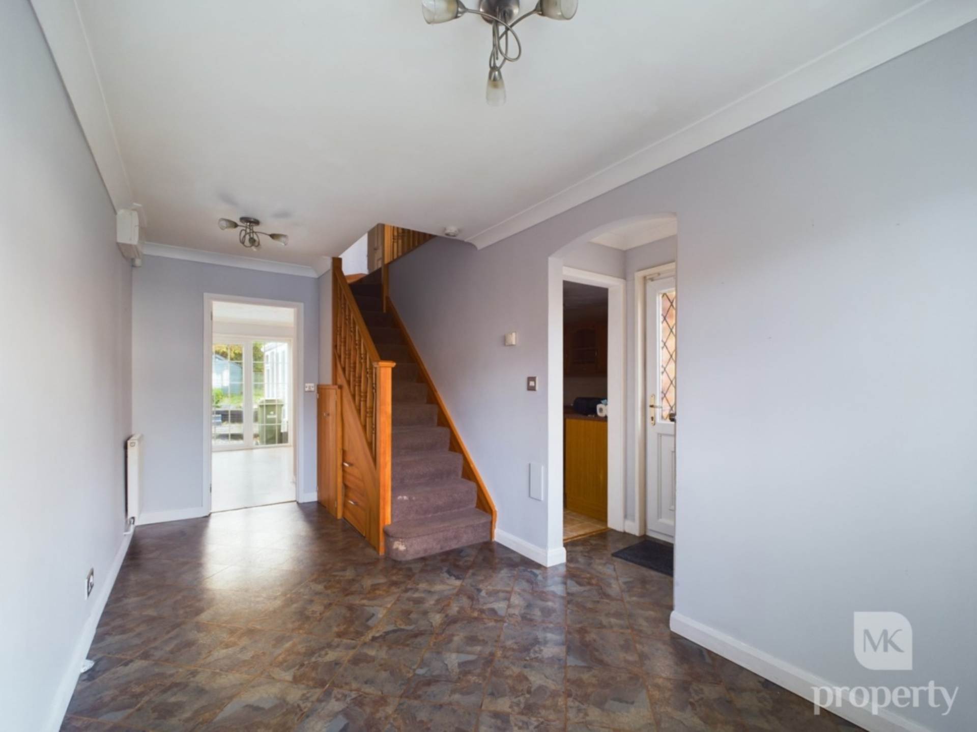 London Road, Loughton, Image 3