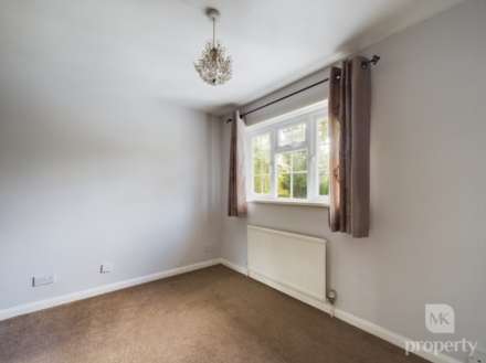 London Road, Loughton, Image 10