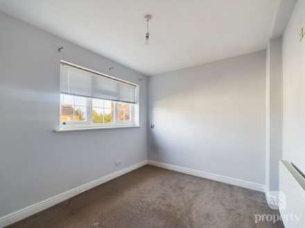 London Road, Loughton, Image 11