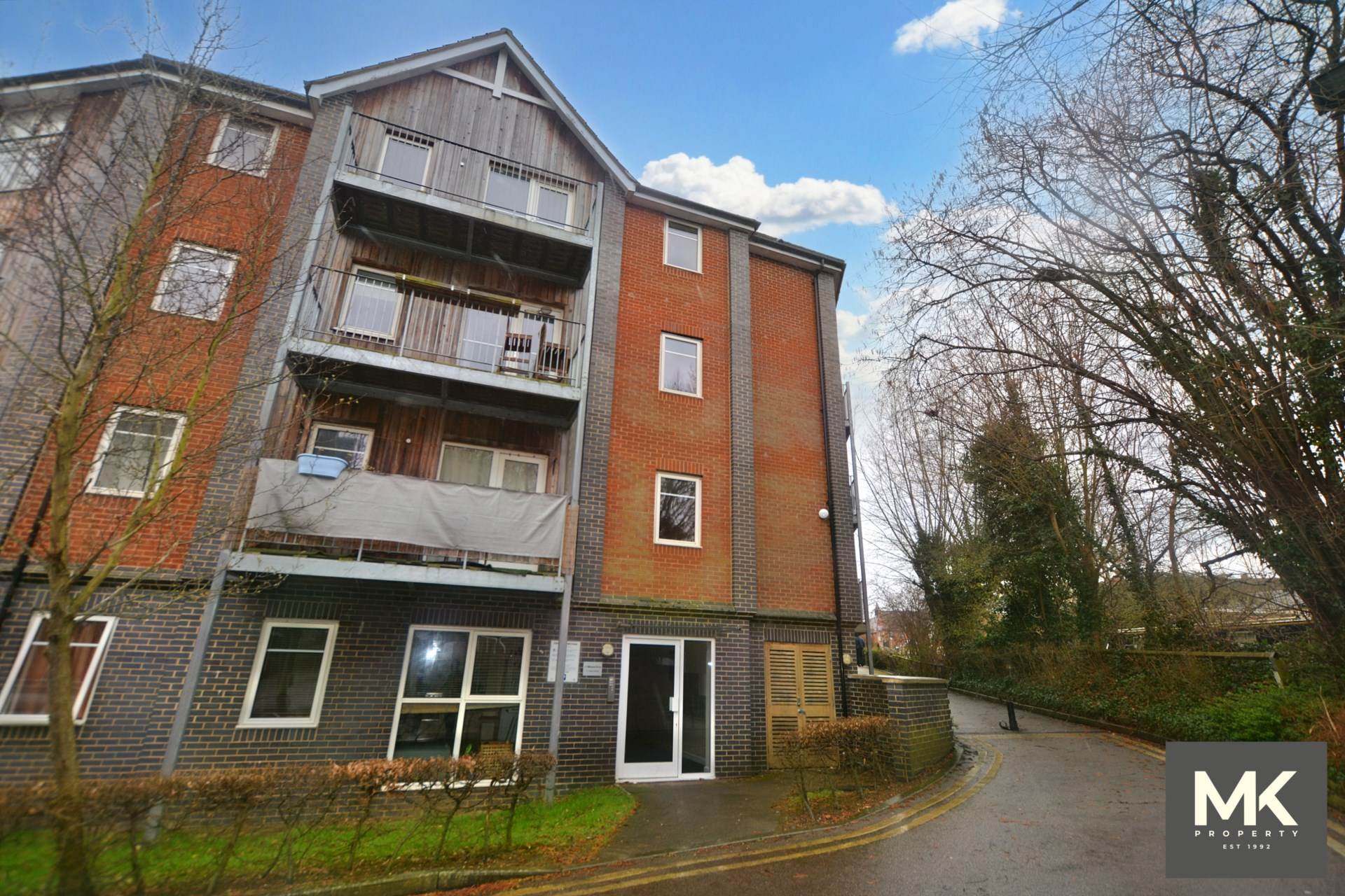 Millward Drive, Fenny Stratford, Image 1