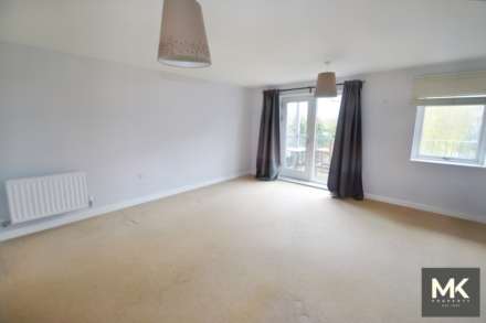 Millward Drive, Fenny Stratford, Image 2